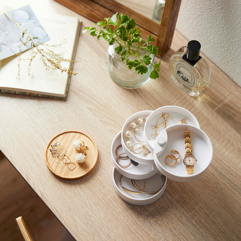 5-Tiered Accessory Box