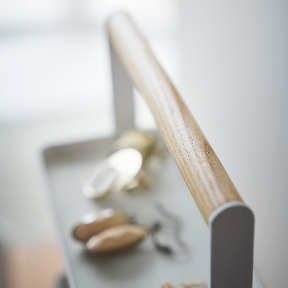 Vassoio porta accessori a 4 livelli