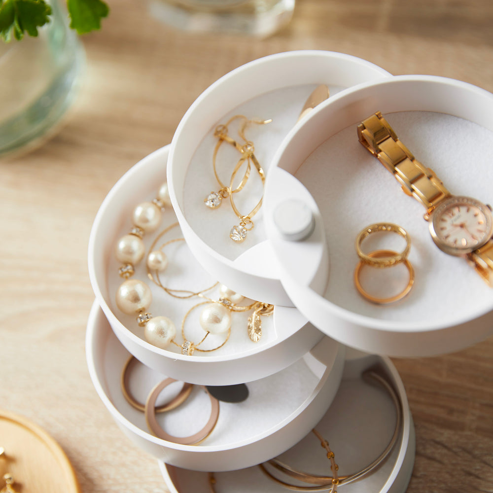 5-Tiered Accessory Box