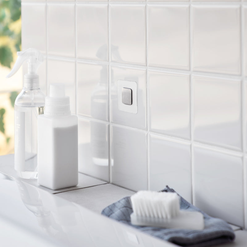 Gancio Adesivo con Base Magnetica