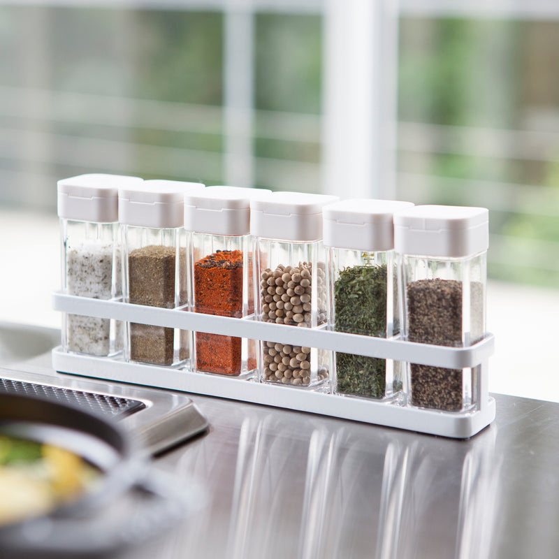 Lot de 6 bouteilles d'assaisonnement et support