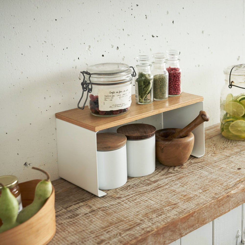 Supporto da cucina impilabile slim con piano in legno