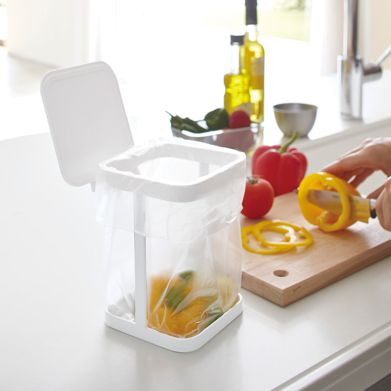 Compost Bin with Lid