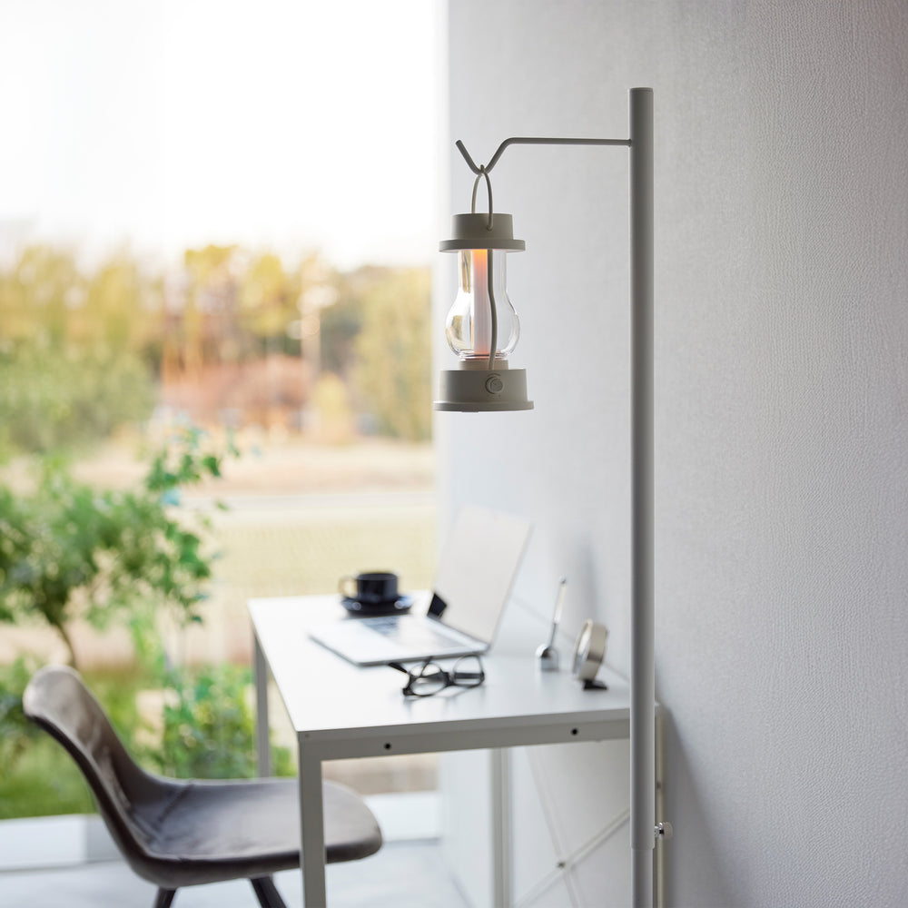 Adjustable Lantern Stand – Yamazaki Home Europe