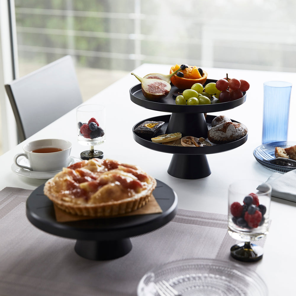 Reversible Cake Stand