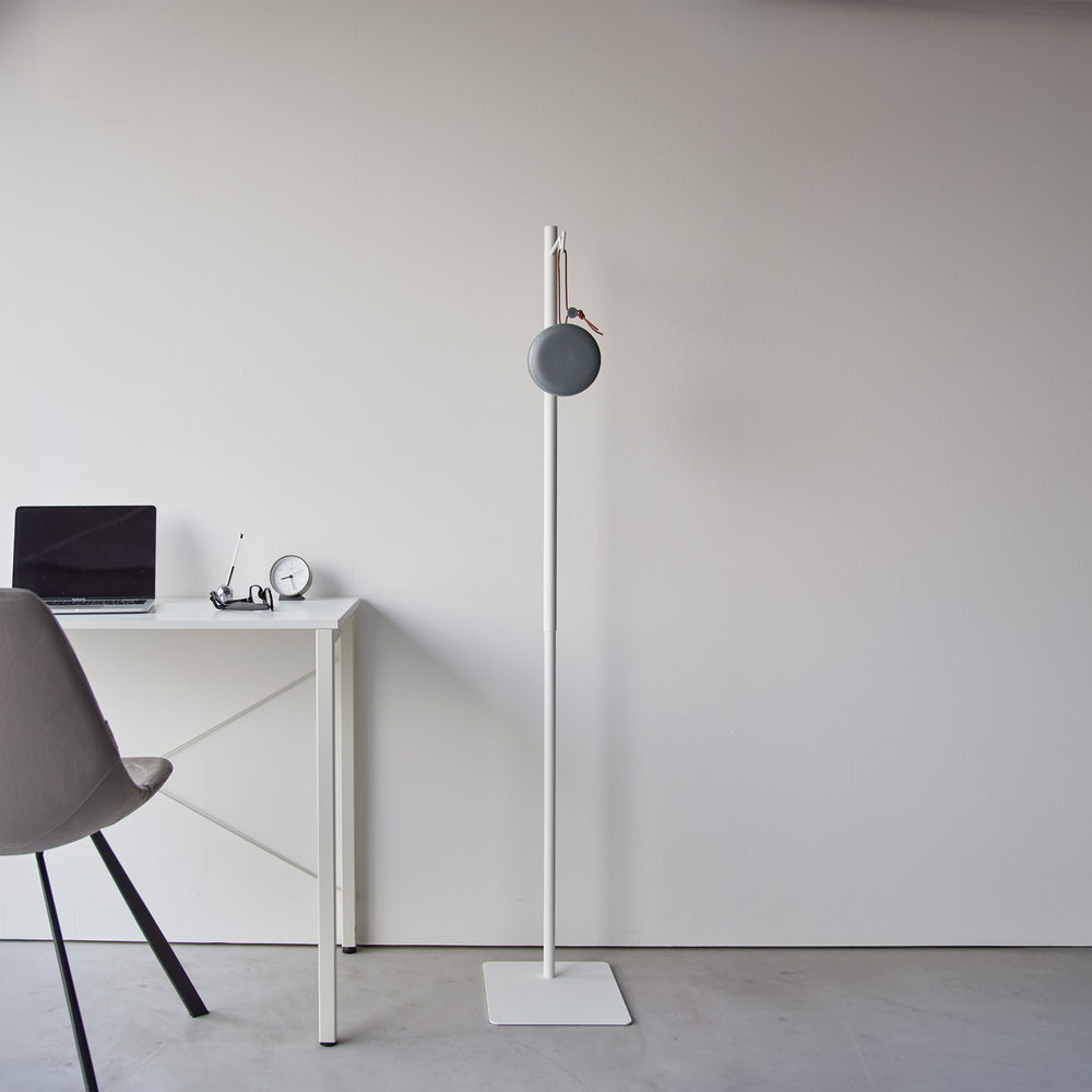 Adjustable Lantern Stand – Yamazaki Home Europe