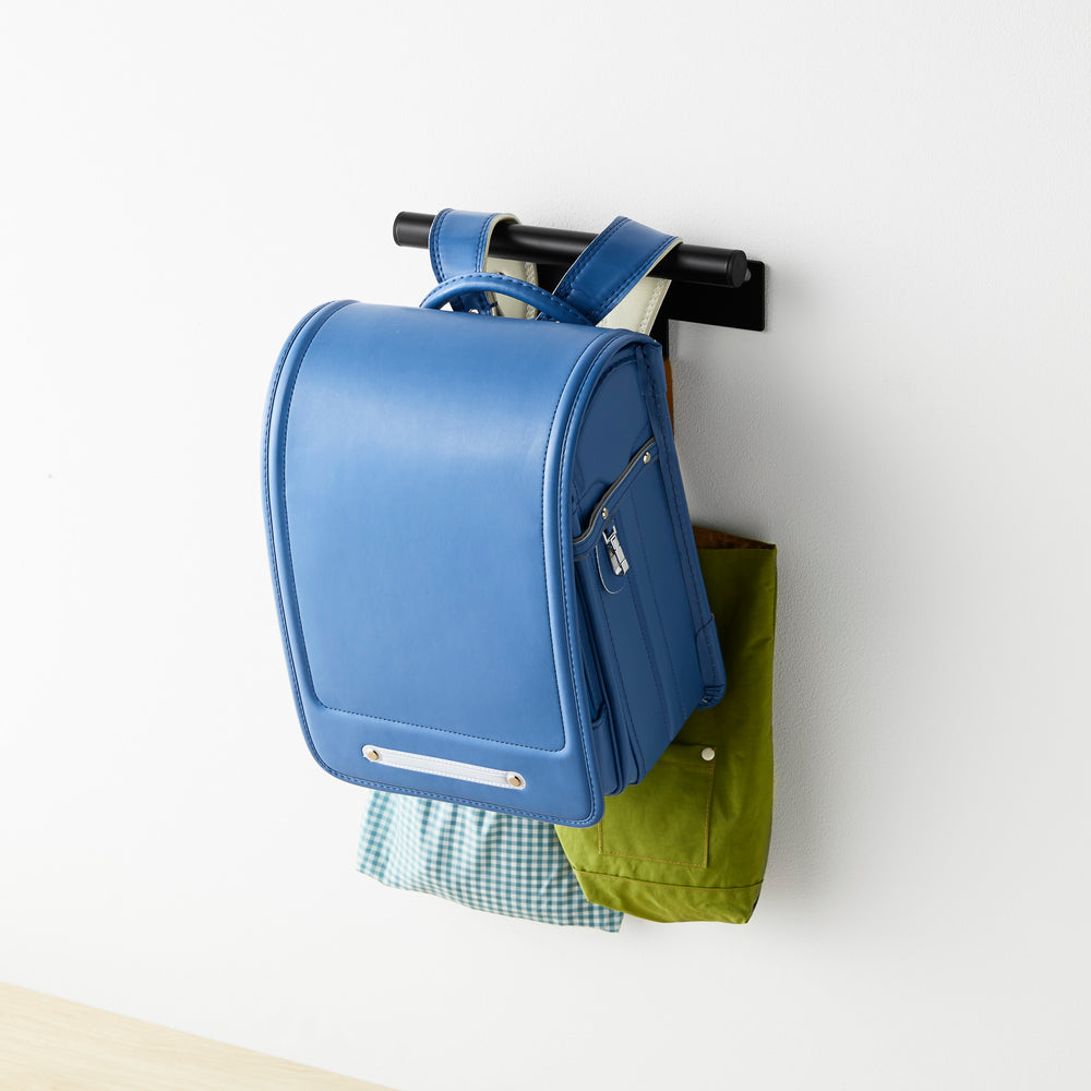 rucksack aufbewahrung wand Rucksack-Halter – Yamazaki Home Europe