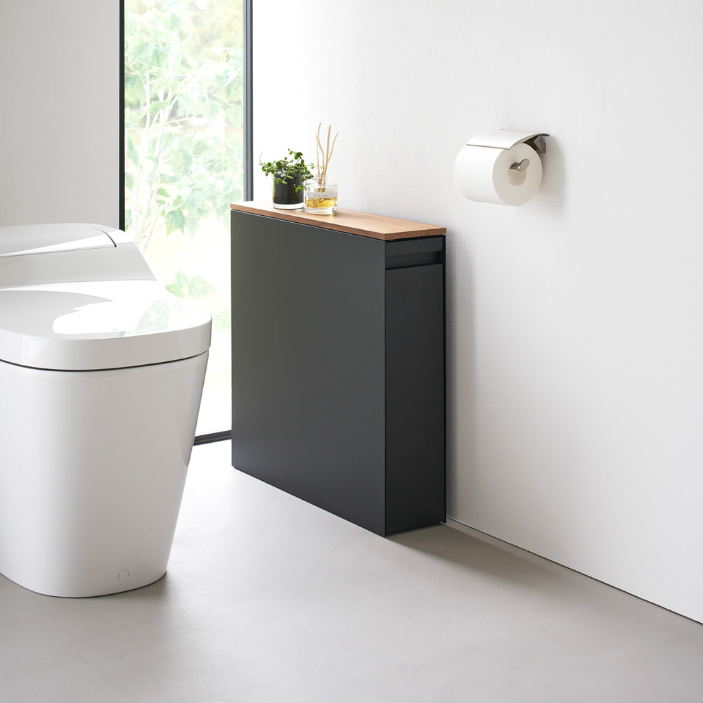 Auszieh-Regal mit Holzablage – Yamazaki Home Europe