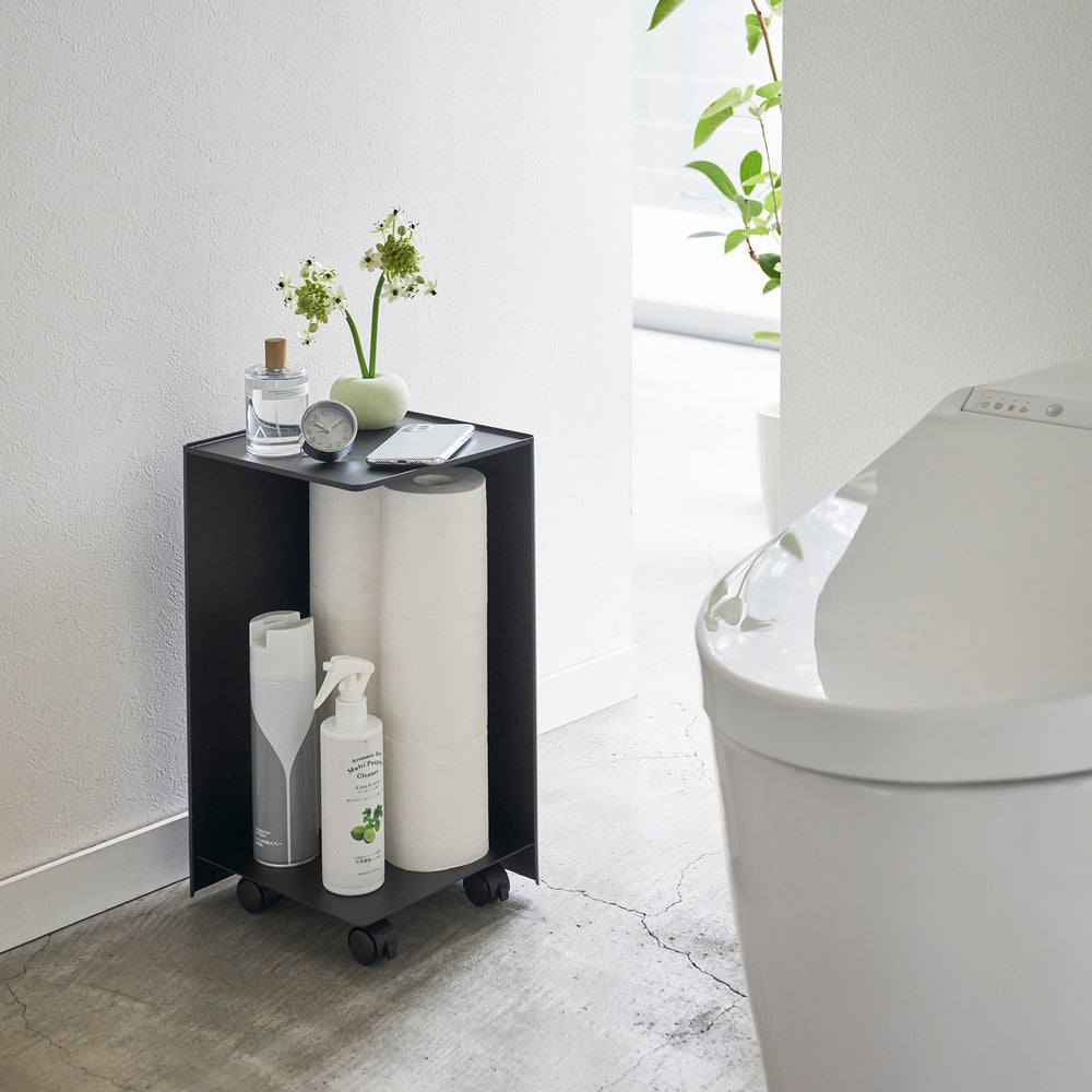 Rangement pour papier hygiénique à roulettes