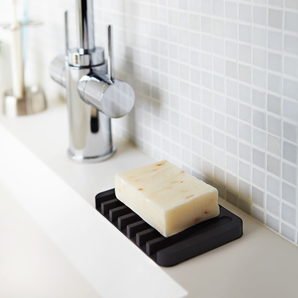 Porte-Savon Silicone Noir Auto-Égouttant, Format Rectangulaire (4,7x3,5 Pouces)