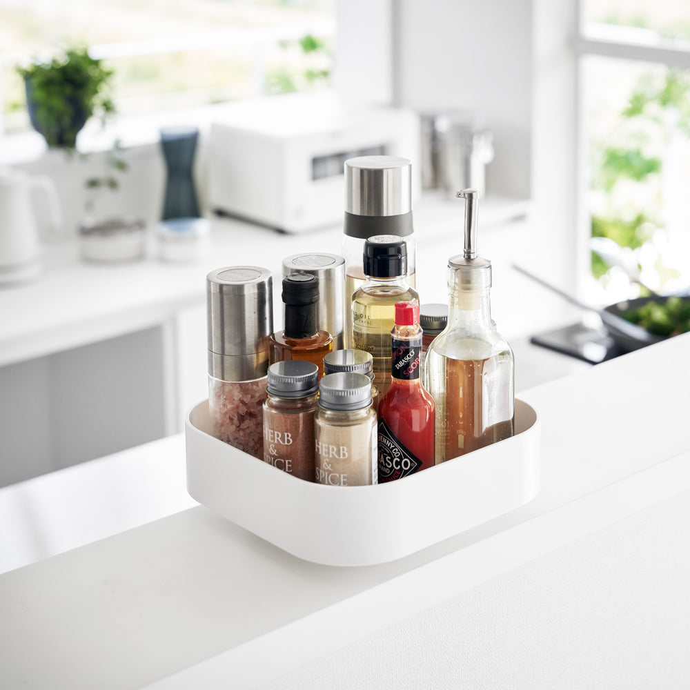 Drehbare Aufbewahrungsschale – Yamazaki Home Europe