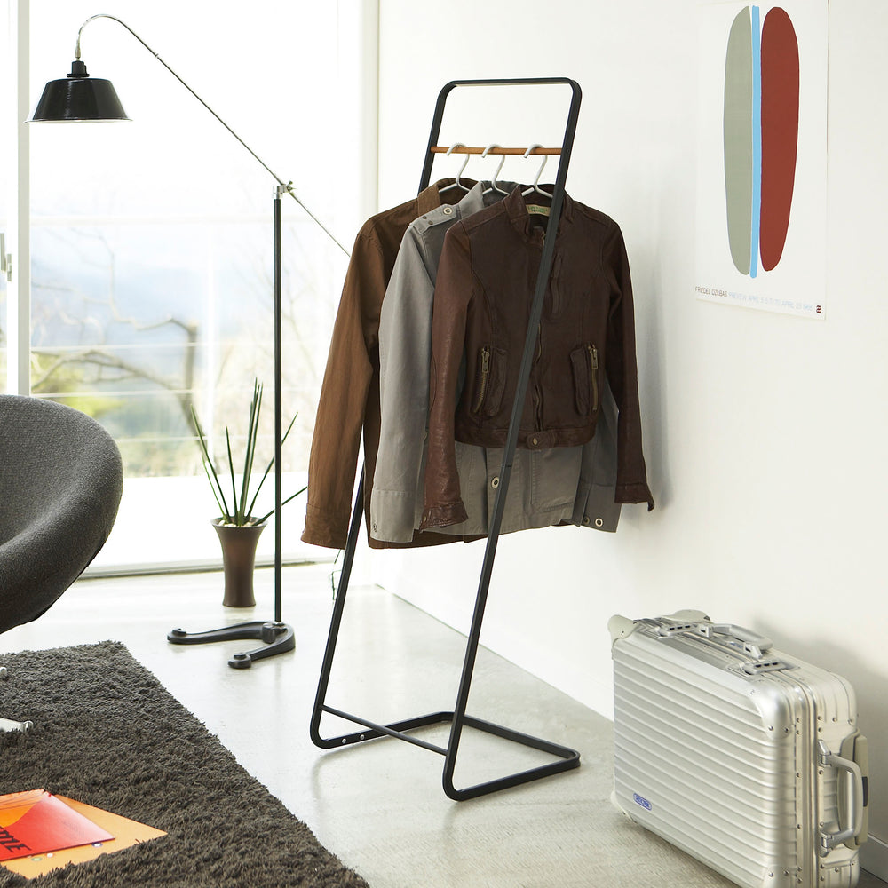 Garderobe – Yamazaki Home Europe
