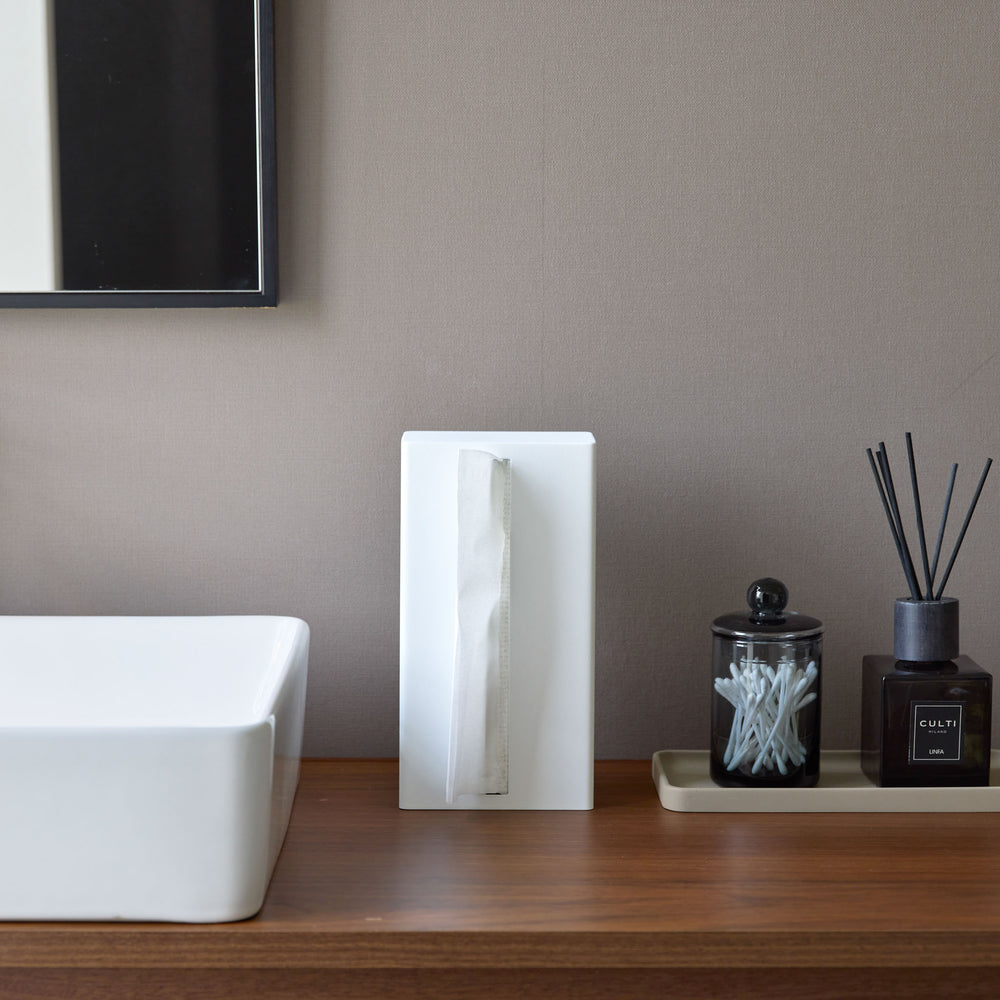 Vertical Tissue Case – Yamazaki Home Europe