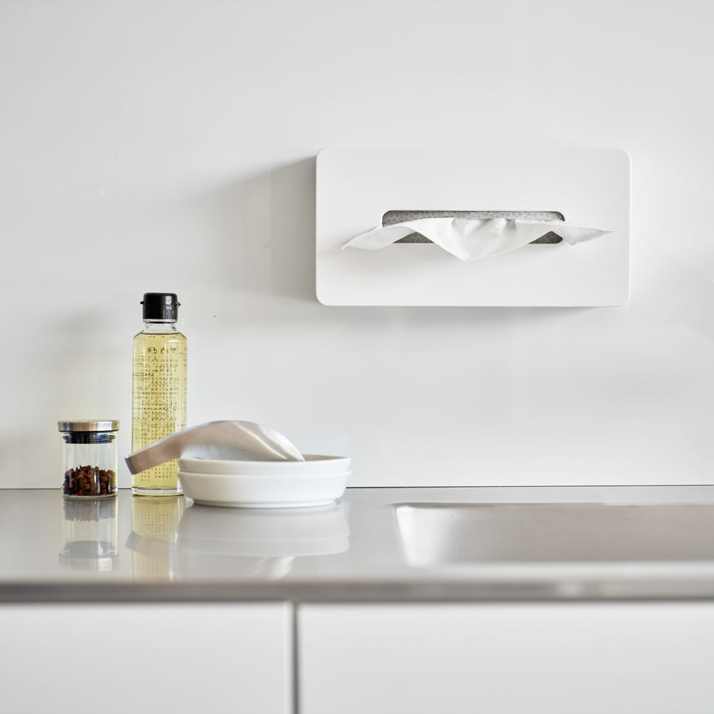Portafazzoletti Marble 14x25,5 cm da Mette Ditmer Portafazzoletti Marble 14x25,5 cm da Mette Ditmer