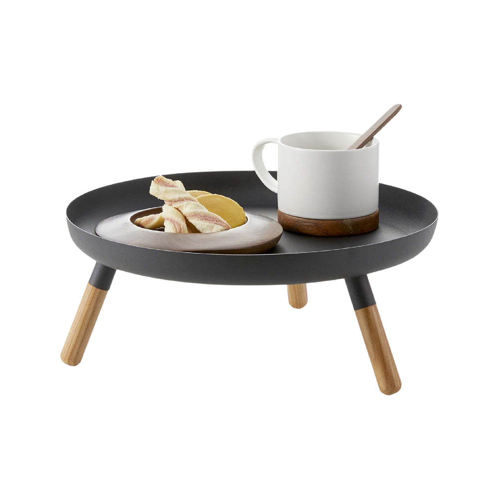 Plateau Avec Pieds En Bois YAMAZAKI | Blanc Et Bois Naturel | 32x32x13 Cm | Utilisable Comme Corbeille à Fruits, Table D'appoint, élément Déco
