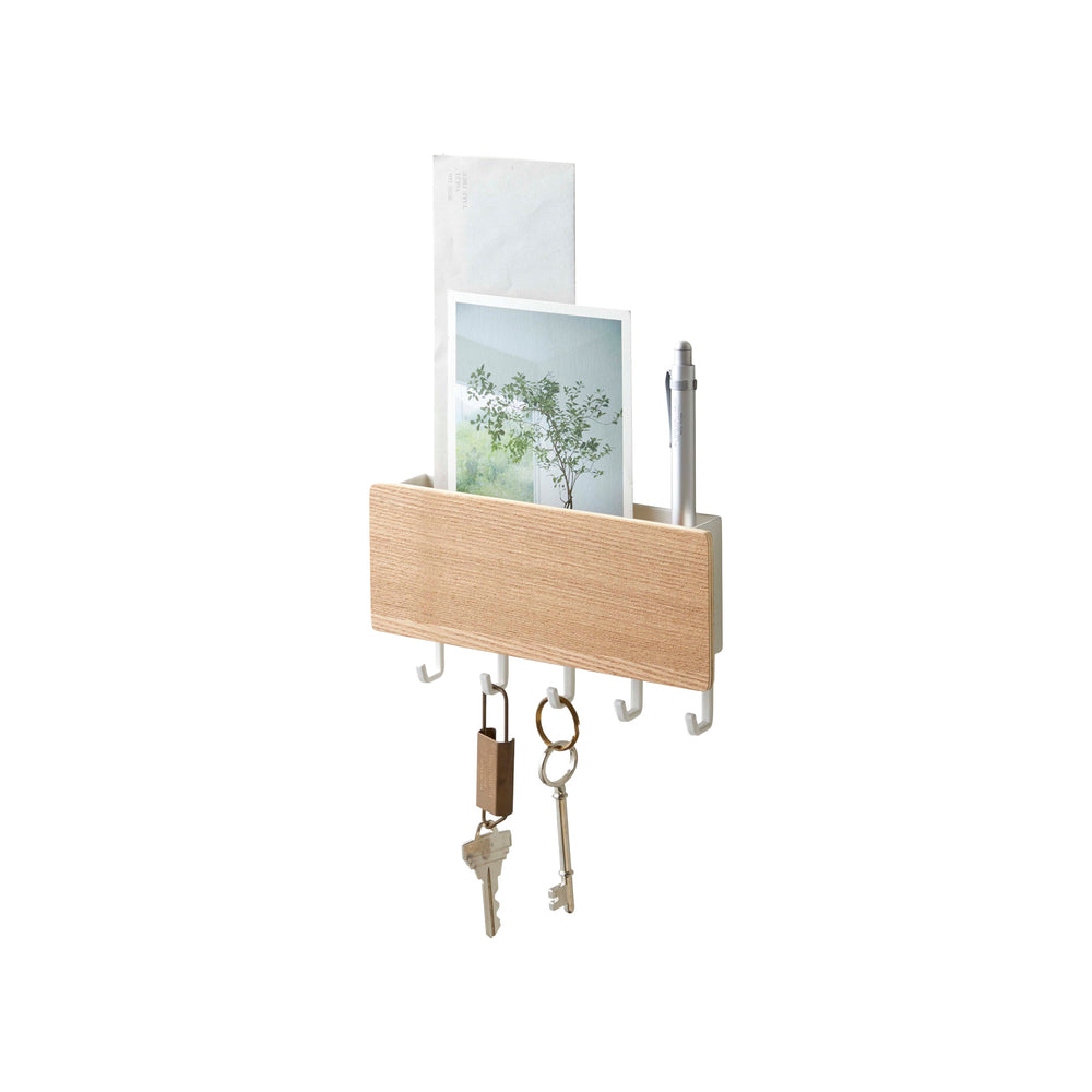 Magnetic Key Hooks with Tray – Yamazaki Home Europe