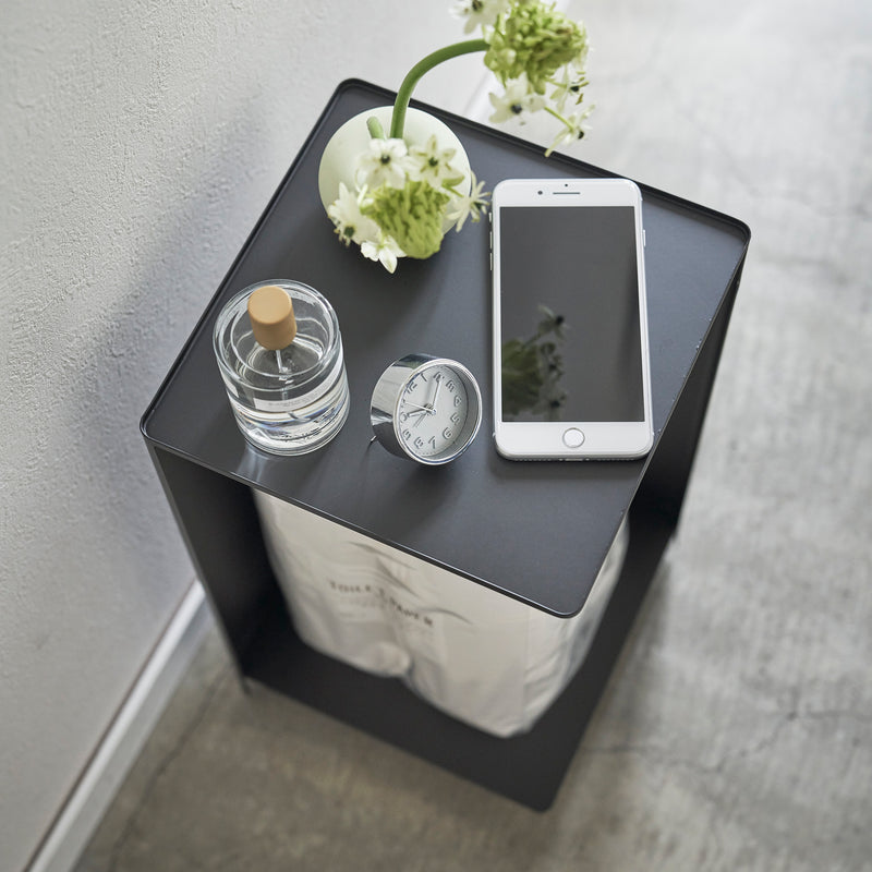 Rangement pour papier hygiénique à roulettes