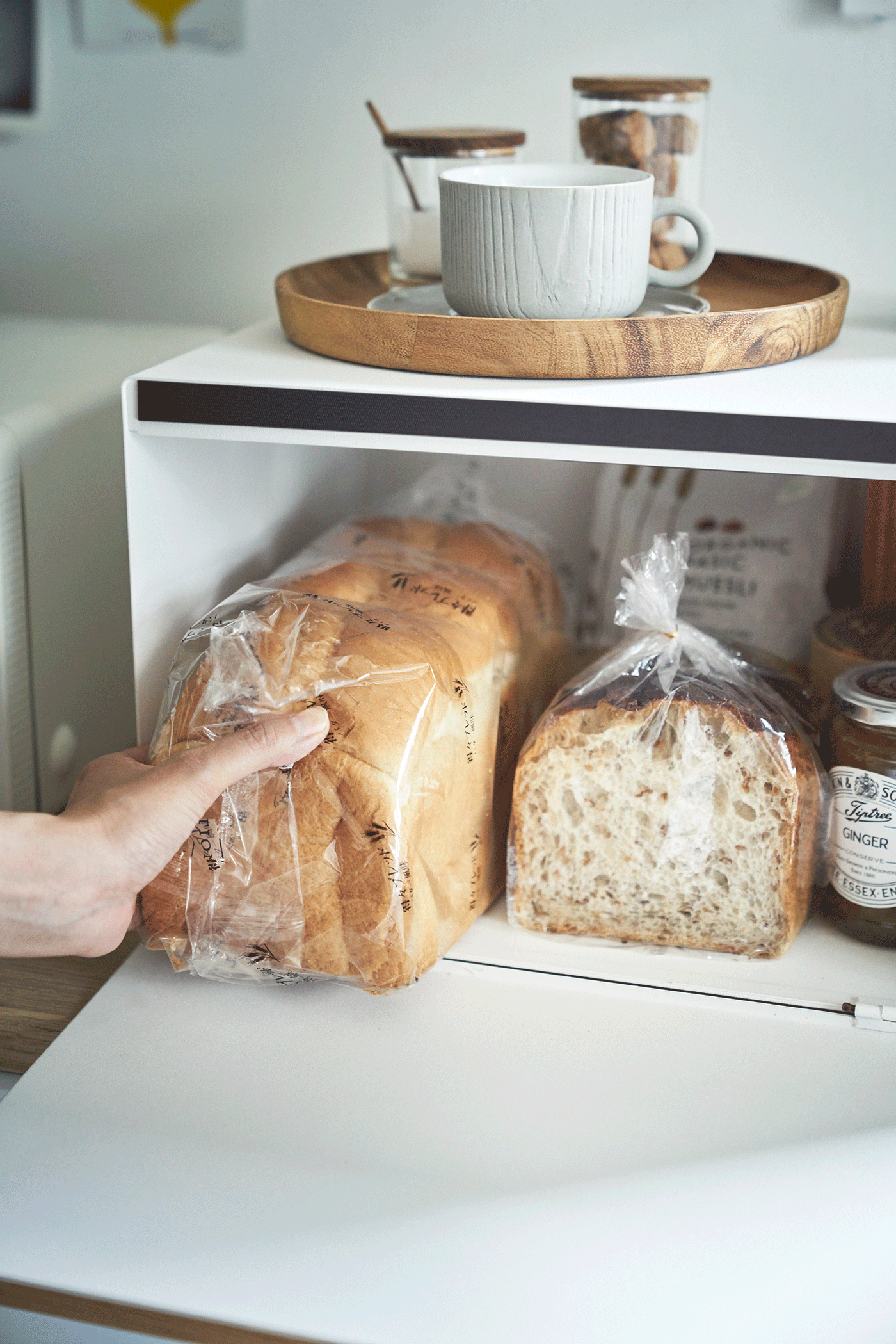 Bread Case